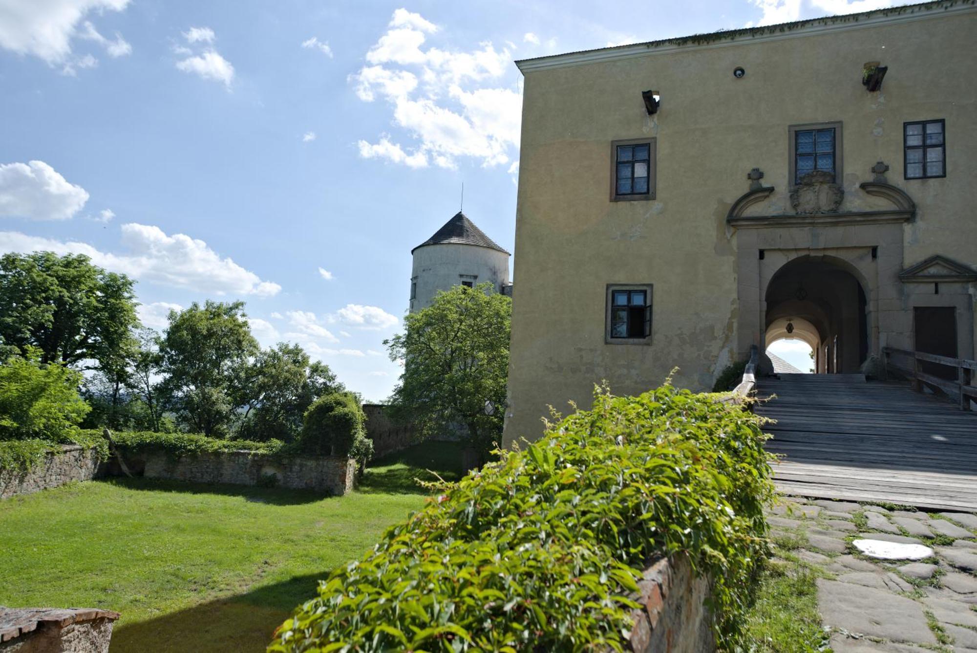 New Pension At Rotor Brewery Kunovice Экстерьер фото